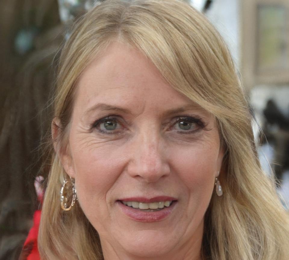 Portrait de Céline Moreau, formatrice en gestion budgétaire